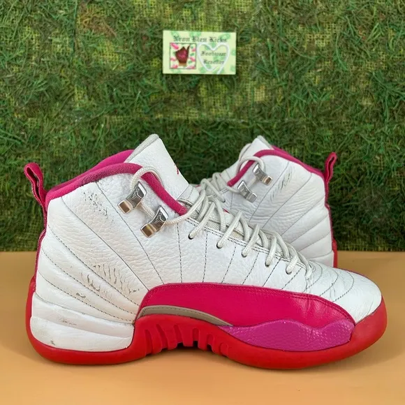 Jordan 12 Retro (GS) Dynamic Pink