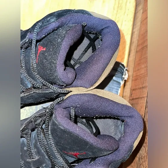 Jordan 13 retro olive sneakers