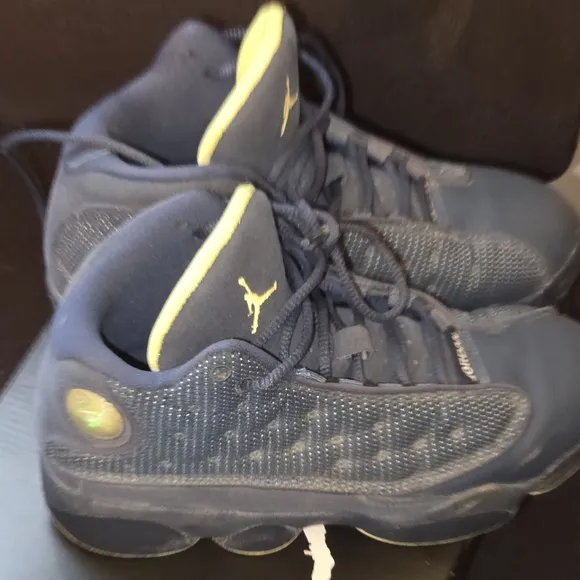 Jordan 13 Retro Squadron Blue Youth Sneakers