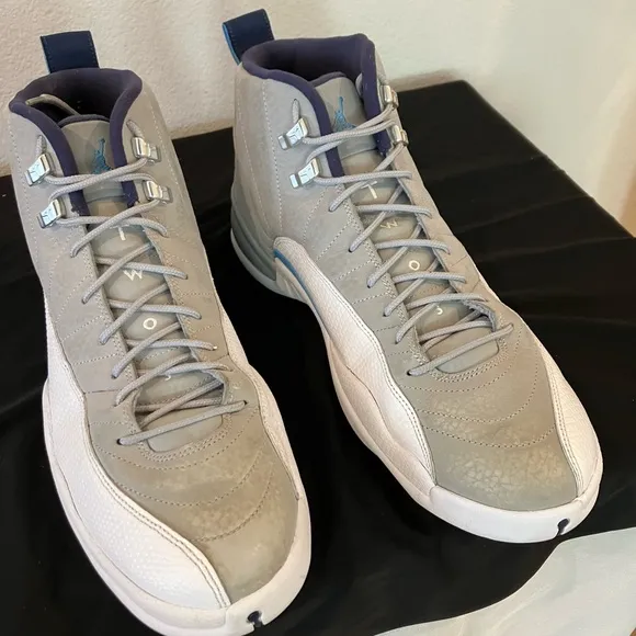 Jordan 23 Retro Grey/University Blue -size 12