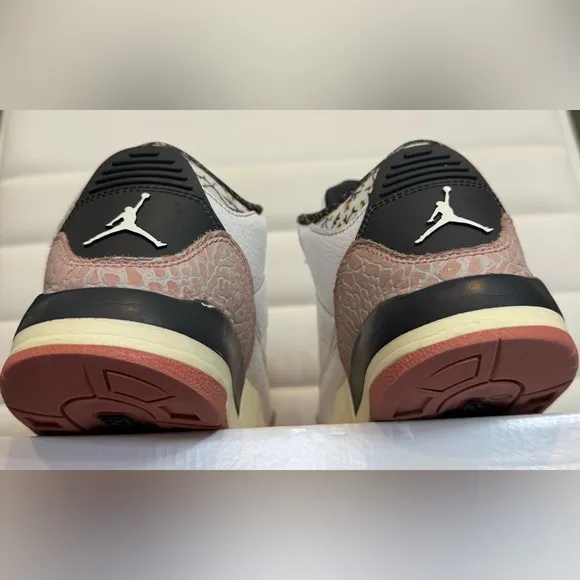 Jordan 3 Retro &quot;Vintage Floral&quot; PS Girl - Sz: 3Y - White/Anthracite/Red Stardust