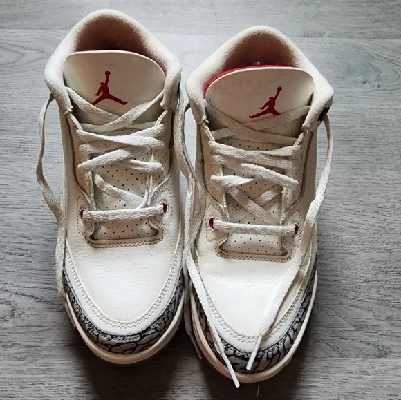 Jordan 3 Retro Cement Reimagined Boy's Youth Mid Lace Up Sneakers Size 3Y