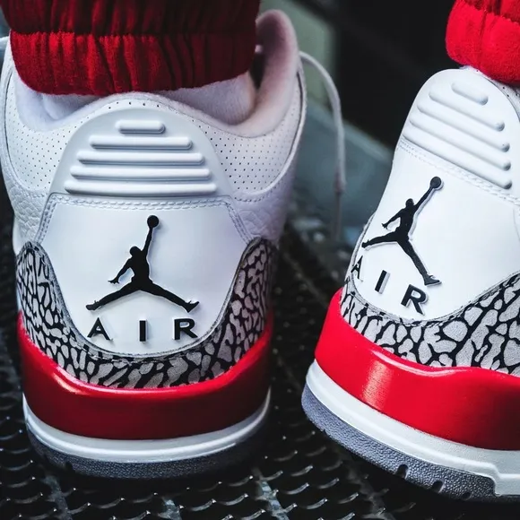 Jordan 3 Retro Katrina Hall of Fame Sneakers