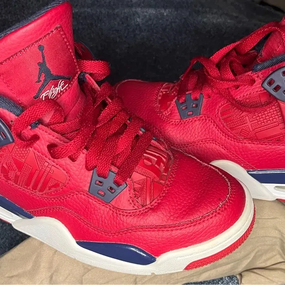 Jordan 4 retro fiba Air color red