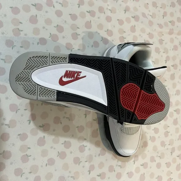 Jordan 4 Retro Og White Cement Sneakers
