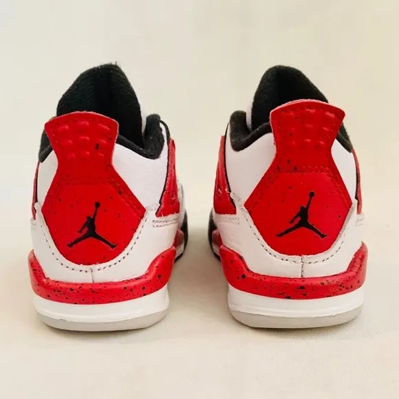Jordan 4 Retro ‘Red Cement Sneakers