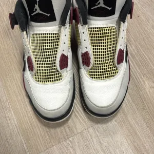 Jordan 4 Retro x Paris saint-German Bordeaux 2020 size 9