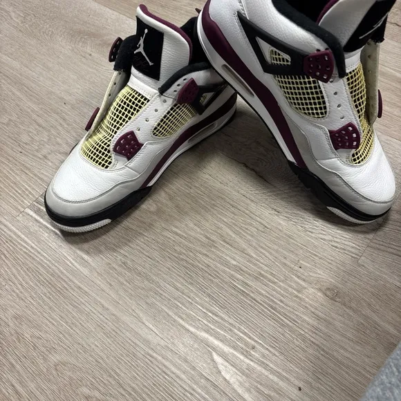 Jordan 4 Retro x Paris saint-German Bordeaux 2020 size 9