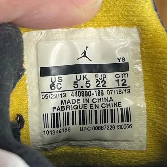 Jordan 5 Retro Laney sneakers toddler size 6C