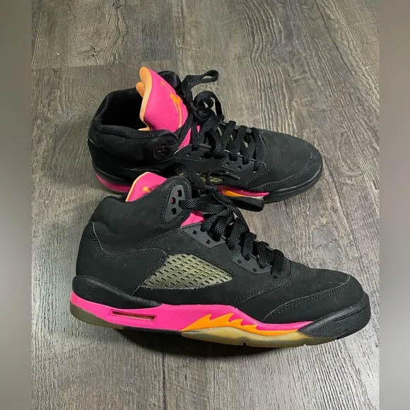 JORDAN 5 Retro Sneakers