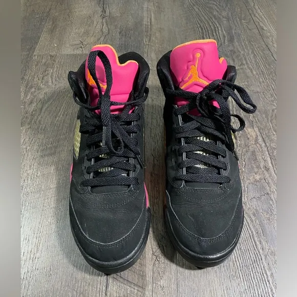 JORDAN 5 Retro Sneakers