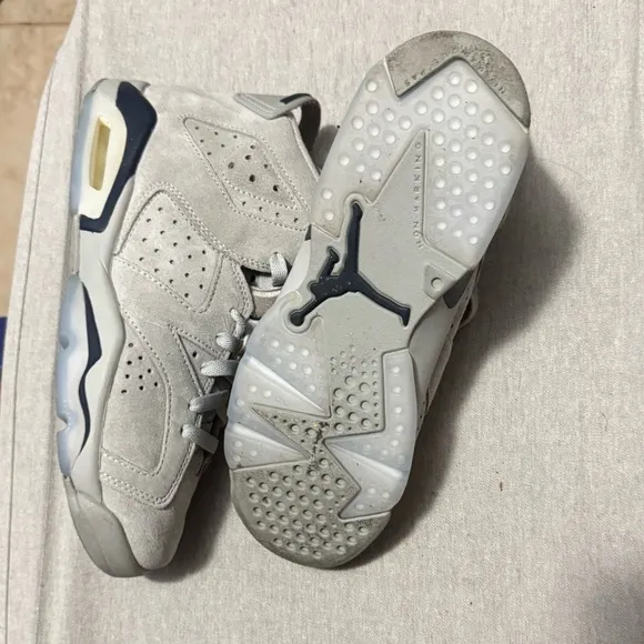 Jordan 6 Retro Georgetown