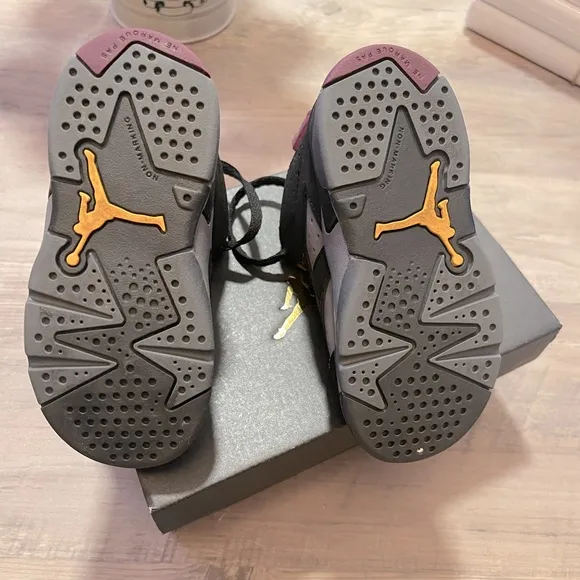 Jordan 6 retro kids sneakers