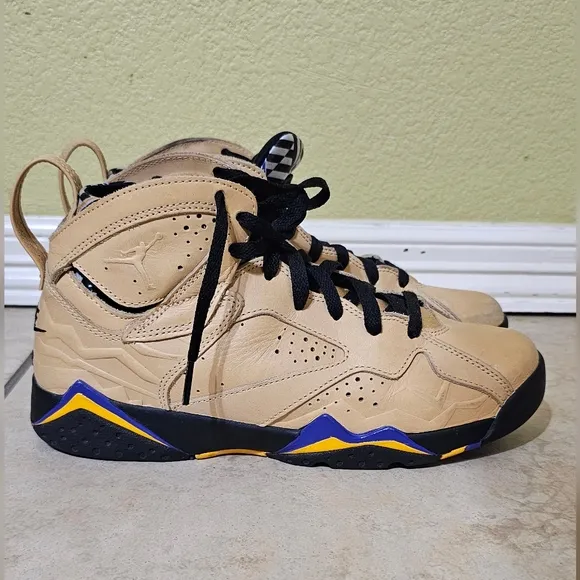 Jordan 7 Retro SE Vachetta Tan - Youth Sneakers