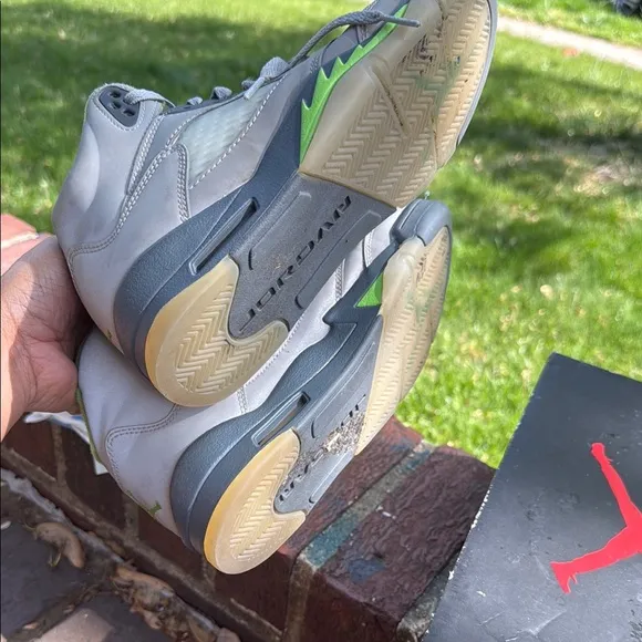 Jordan Air 5 Retro GS size 7Y