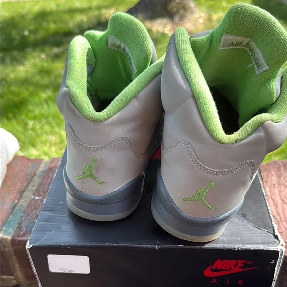 Jordan Air 5 Retro GS size 7Y