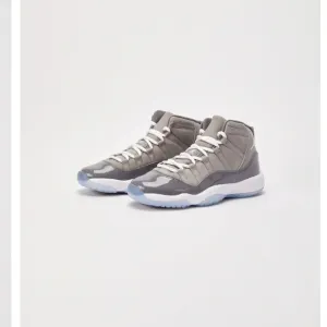 Jordan Air Jordan Retro 11 “Cool Grey” Grade School Mid-Top Sneakers Size 1Y