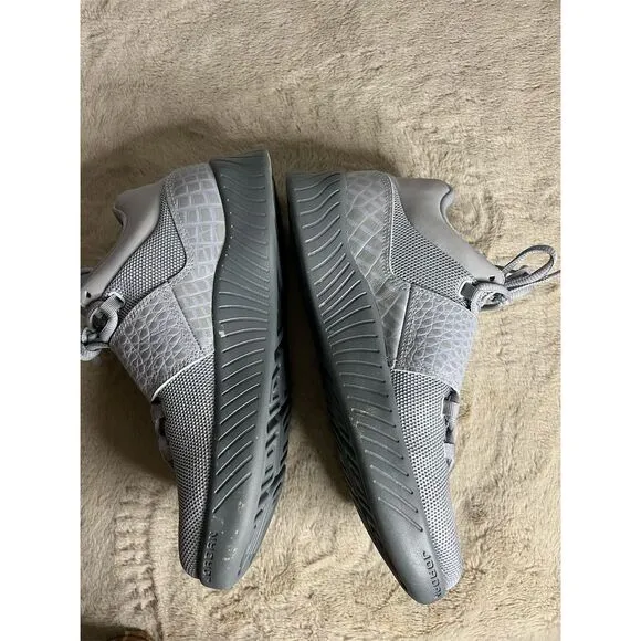 Jordan J23 Men's Sneakers Size 9 Gray Low Top Casual Athletic Shoes
