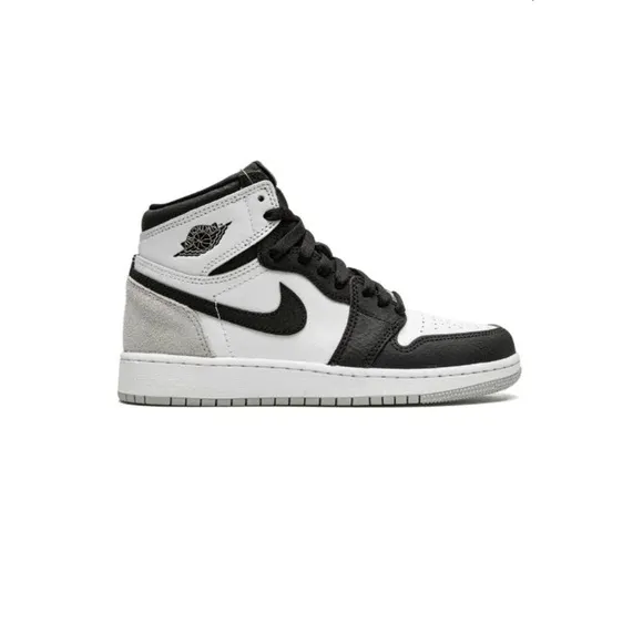Jordan Kids- Jordan 1 Retro High OG &quot;Stage Haze&quot; sneakers!