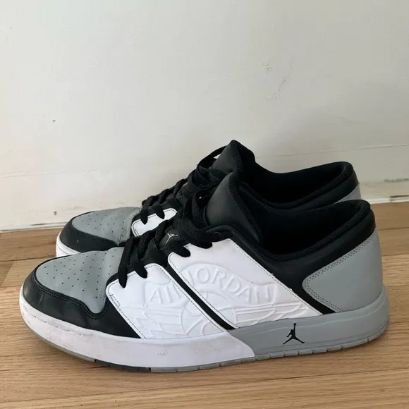 Jordan Men's NU Retro Black and White Sneakers