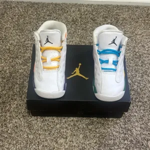Jordan Mid Retro 13 Multicolor Sneakers New in Box SZ 8C