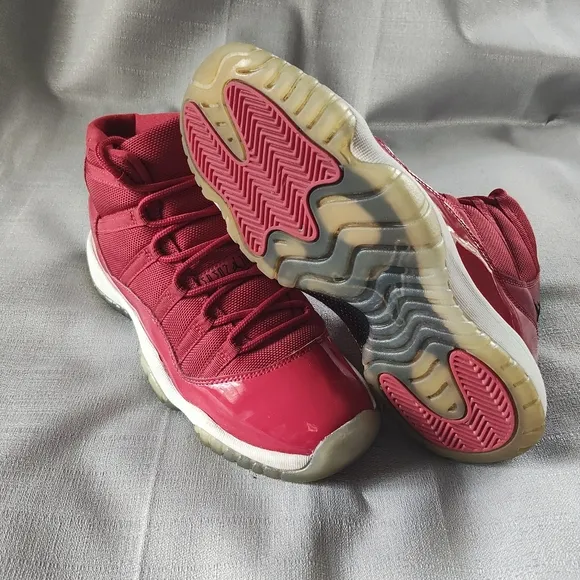 Jordan Red Retro 11 Sneakers Youth size 7