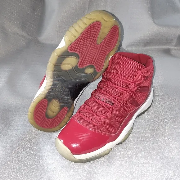Jordan Red Retro 11 Sneakers Youth size 7