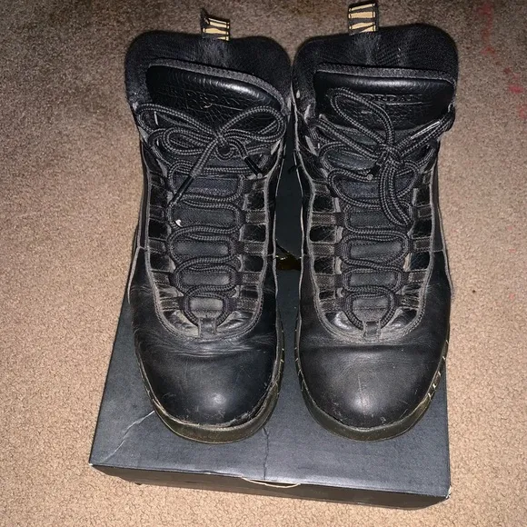 Jordan Retro 10s NYC. Size 11, comes with original box