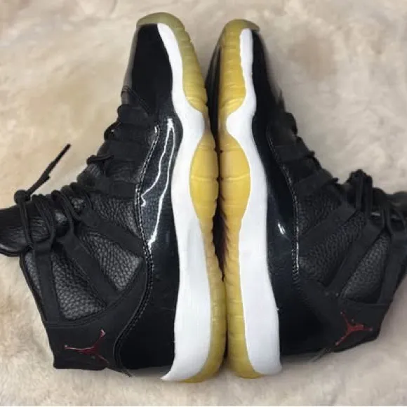 Jordan Retro 11 (5Y)
