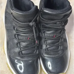 Jordan Retro 11 (5Y)