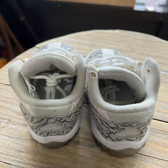 Jordan Retro 11 Low IE BT 'Cobalt' 2015 4C