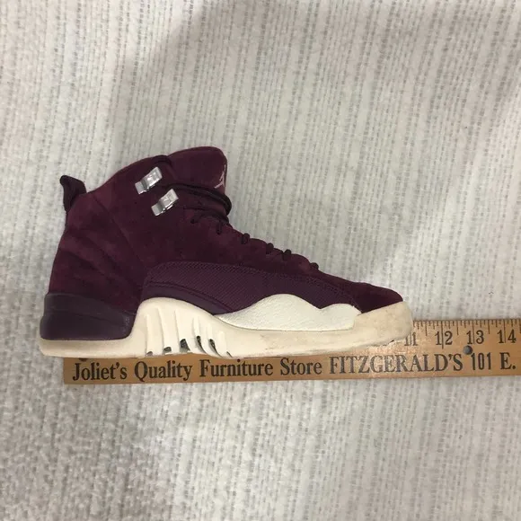 Jordan Retro 12 Bordeaux Sneakers Suede Leather High Top Shoes Youth Size 6Y‎