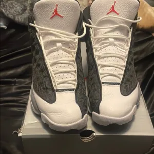 Jordan Retro 12 Flint