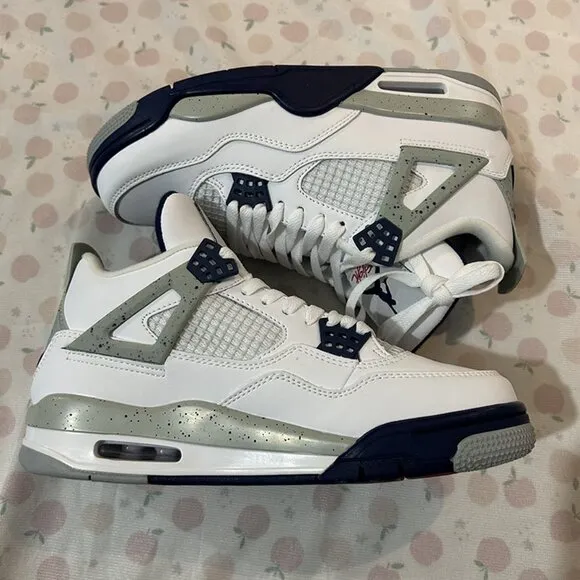 Jordan Retro 4 Midnight Navy White Sneakers