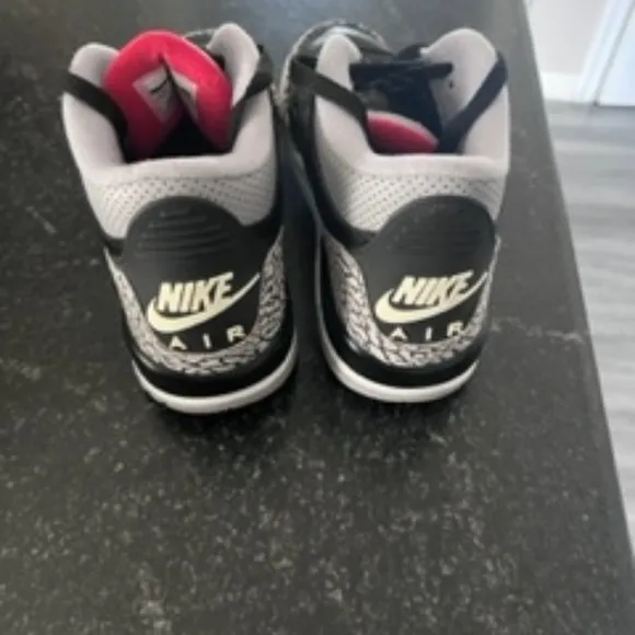 Jordan Retro 5 Cement Sneakers