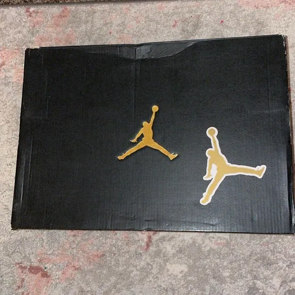Jordan Retro 5s Sneakers