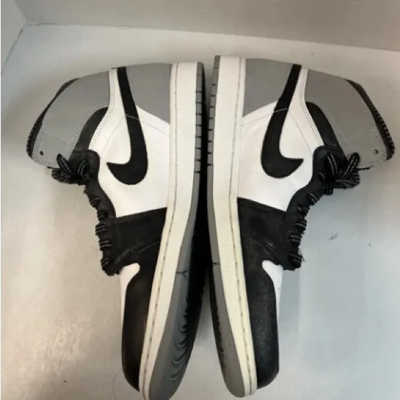 Jordan retro high OG Baron