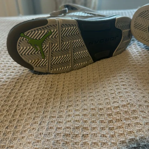 Jordan retro shoes