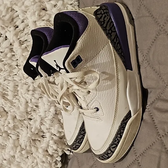Jordan Sneakers