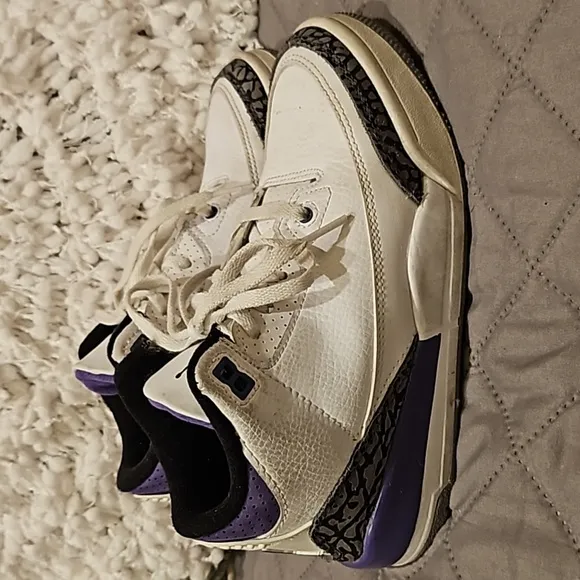 Jordan Sneakers
