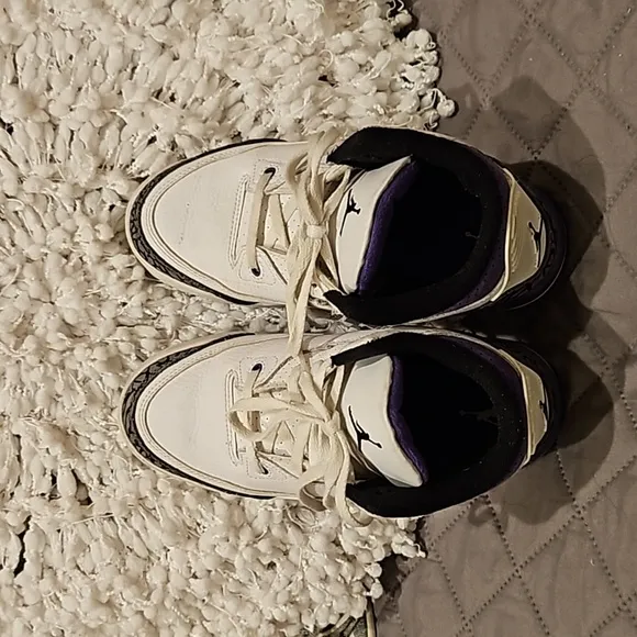 Jordan Sneakers