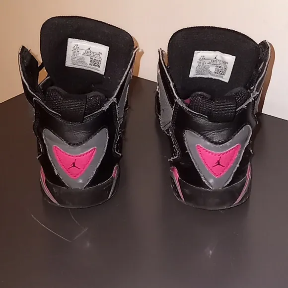 Jordan True Flights Girl's Black, Gray and Pink Sneakers Size 2.5