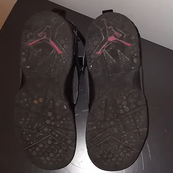 Jordan True Flights Girl's Black, Gray and Pink Sneakers Size 2.5
