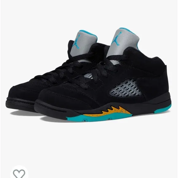 Jordan’s Baby Boy Retro Sneakers in Black/Aquatone Sz. 8