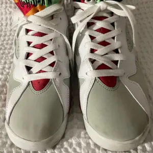 Jordon Retro Sneakers Size 7Y