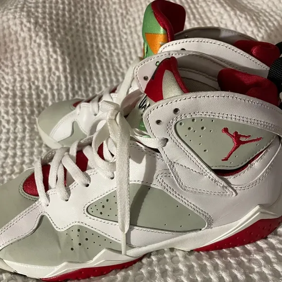 Jordon Retro Sneakers Size 7Y