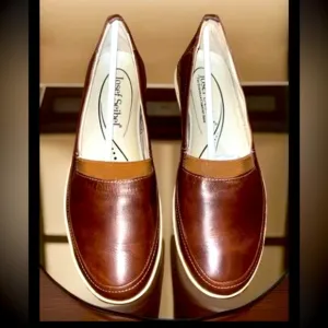 Josef Seibel Full Grain Leather Closed Toe Slip On Loafers Shoes W/Elastic Band