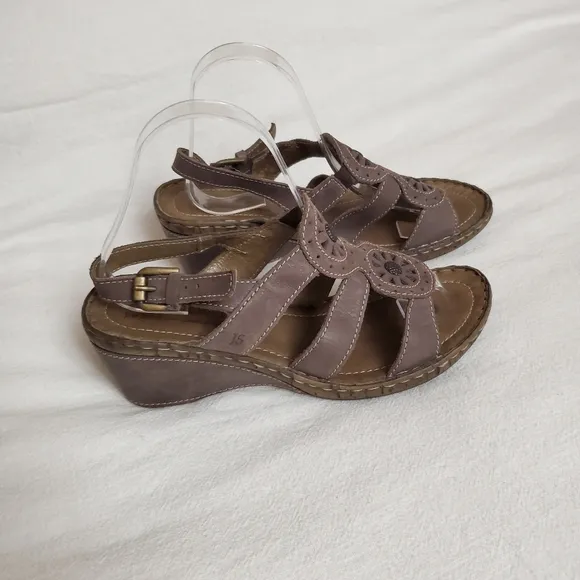 Josef Seibel Purple Sandals The European Comfort Shoe Women's Size 40 Classic