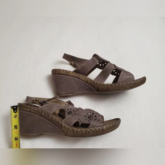 Josef Seibel Purple Sandals The European Comfort Shoe Women's Size 40 Classic