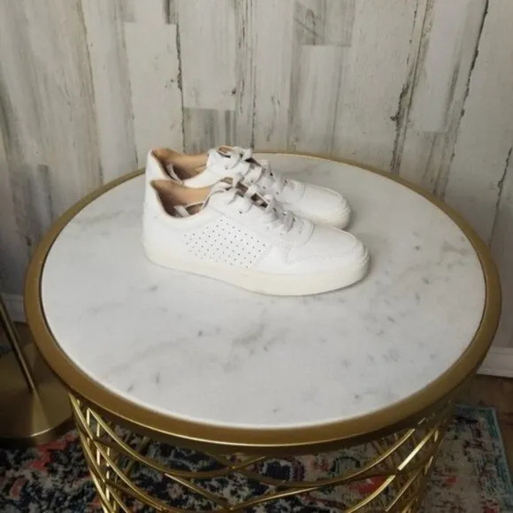 Journee Collection Elle Women's Sneaker Trendy Tik Tok Fashion Brands
